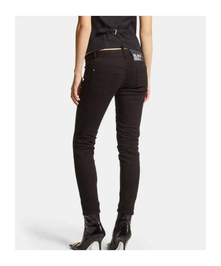 Belt-Loop Jeans