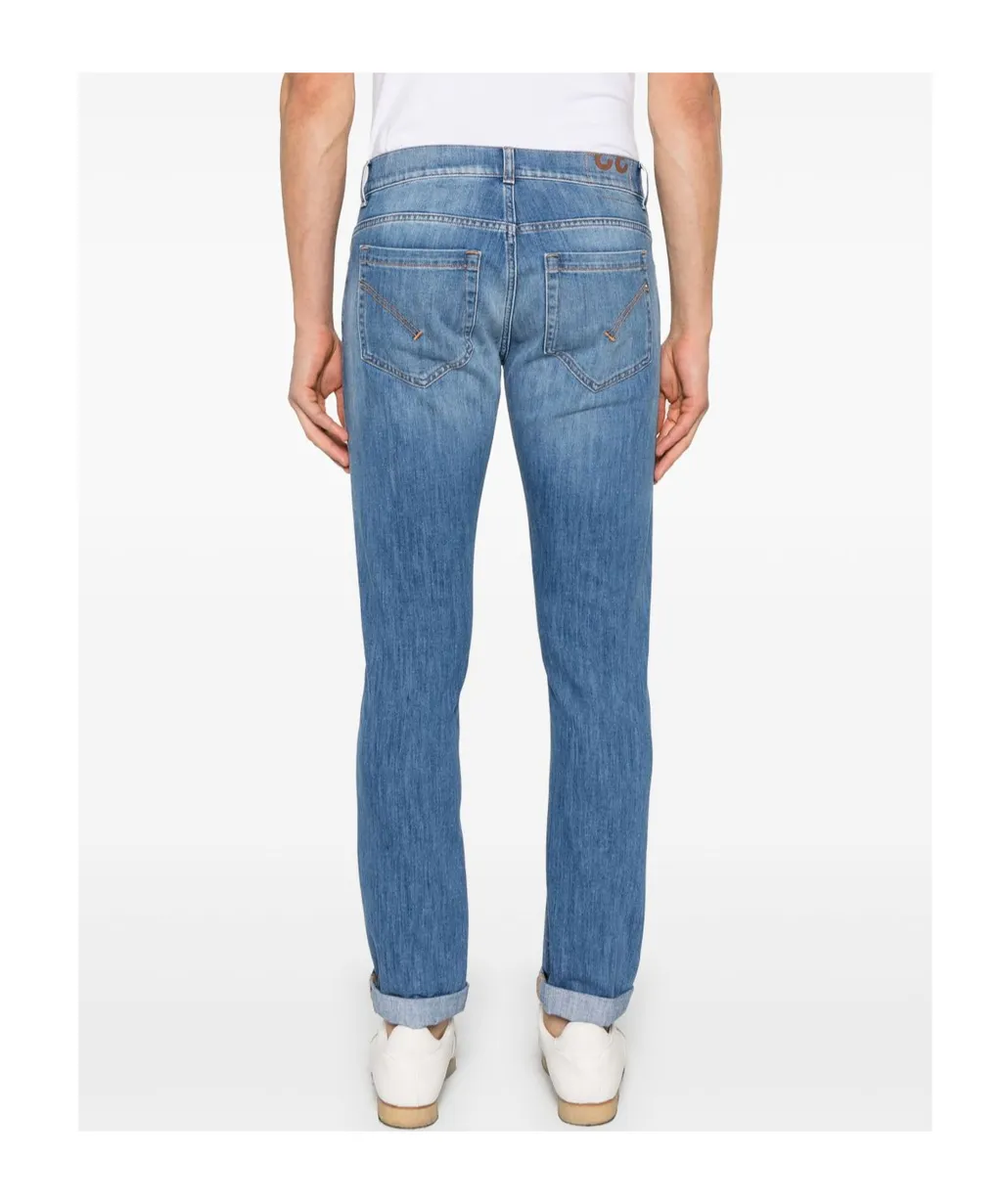 Belt-Loop Jeans