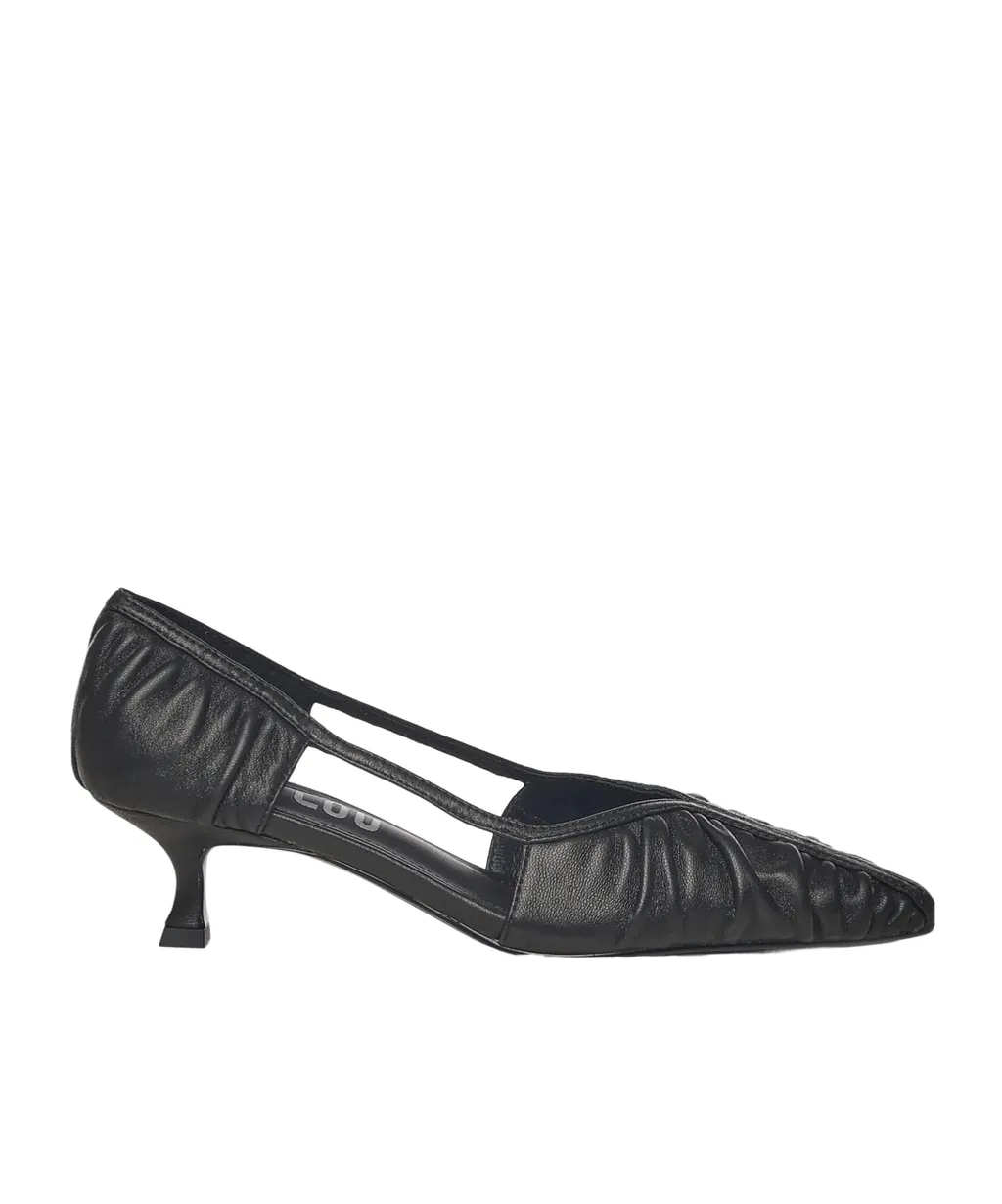 Pointed V-Neck Pumps