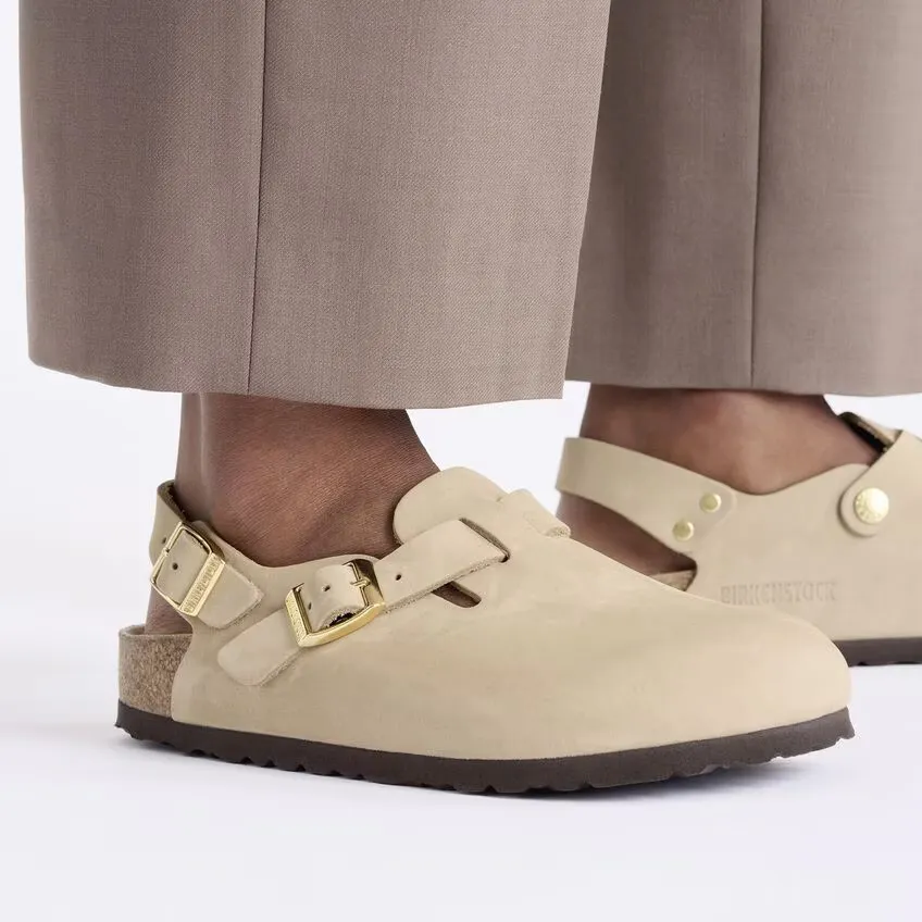 Buckle Detailed Round Toe Sandals