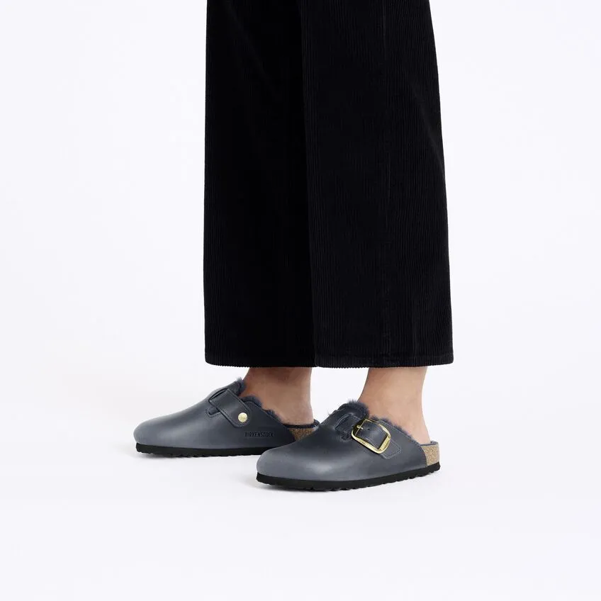Boston Big Buckle Shearling Slides
