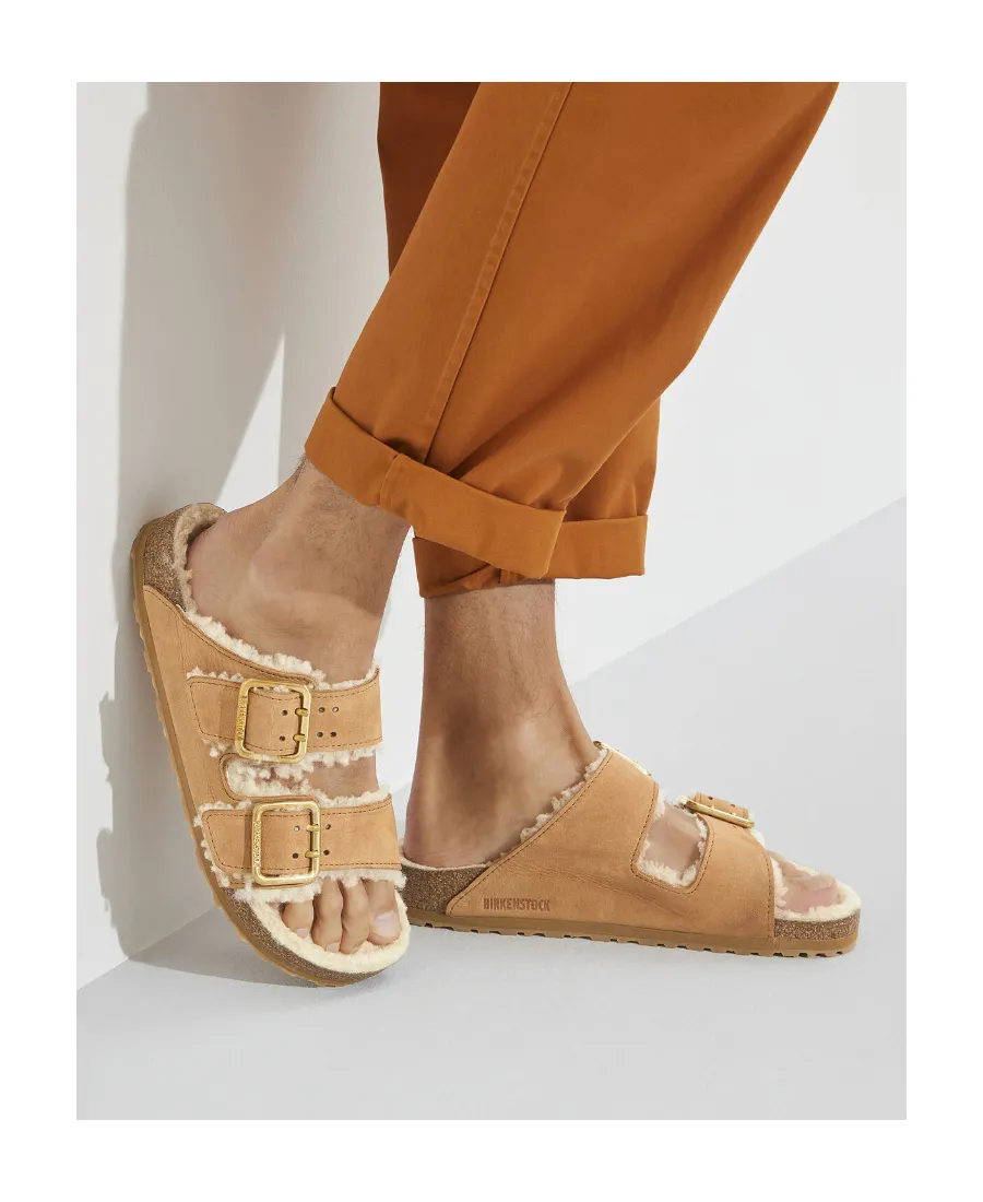 Double-Button Slippers