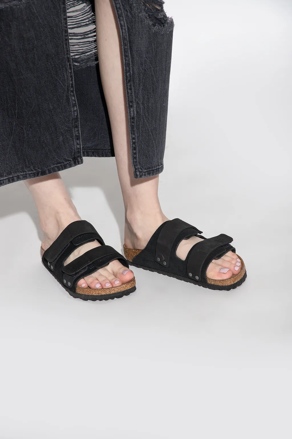 Uji Sandals