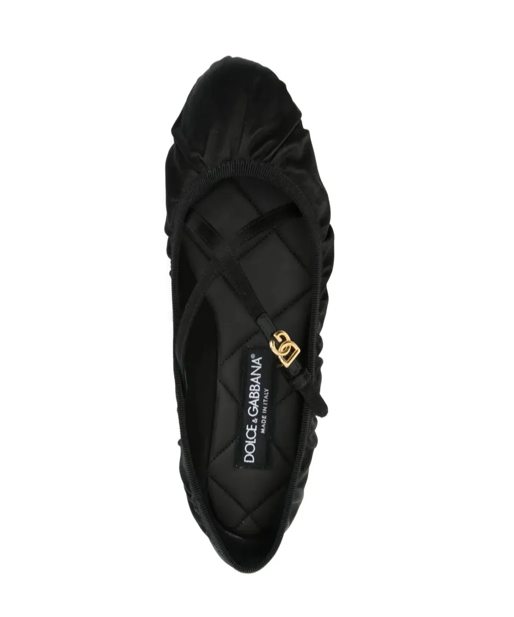 Logo Buckle Ruched Detailed Ballet Flats