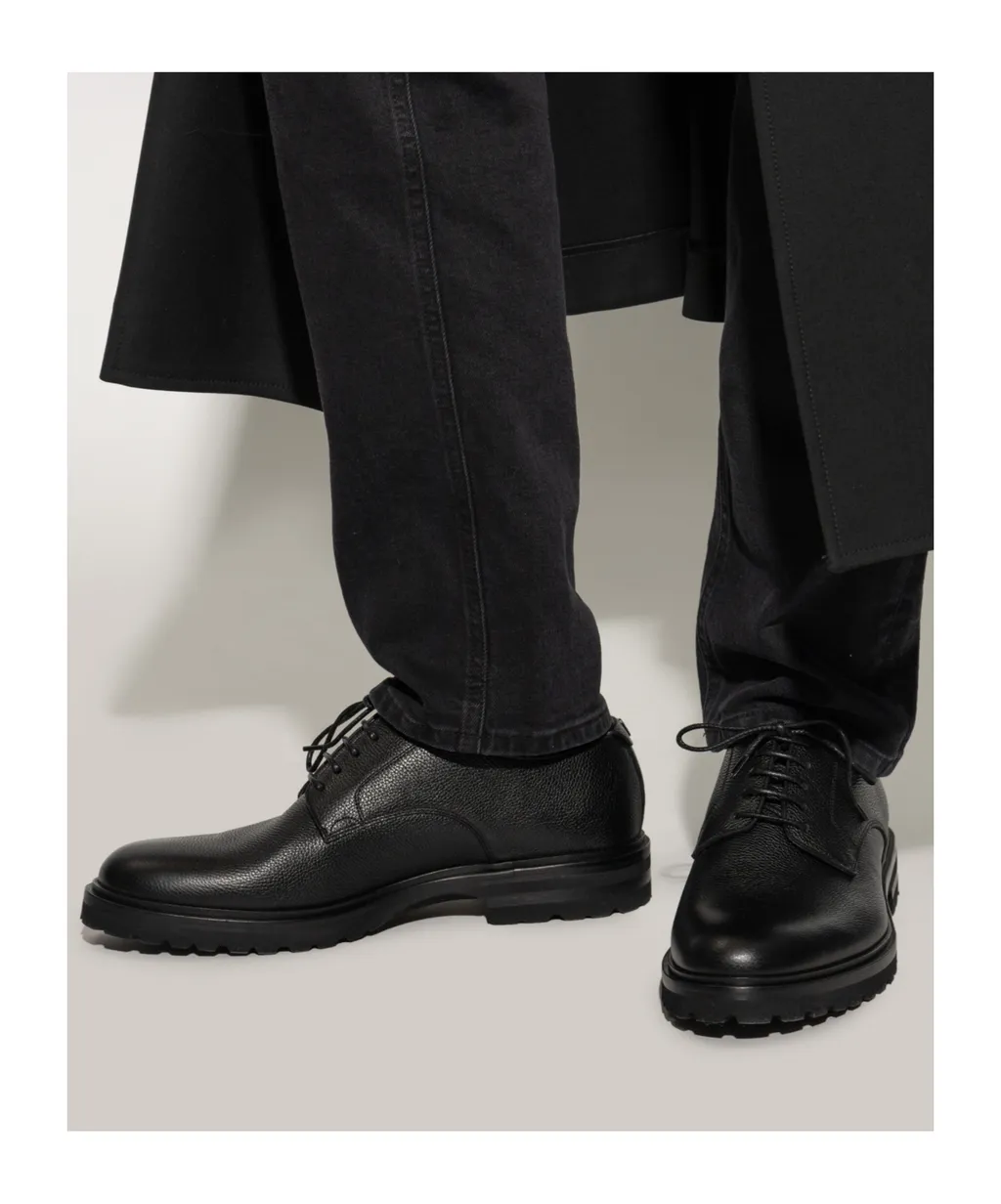 Round Toe Lace-Up Shoes