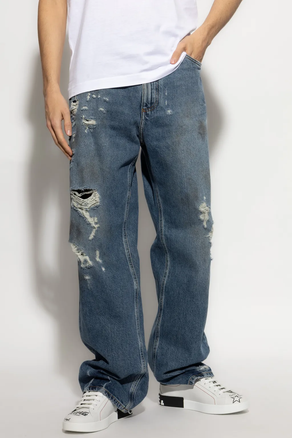 Distressed Oversize Jeans
