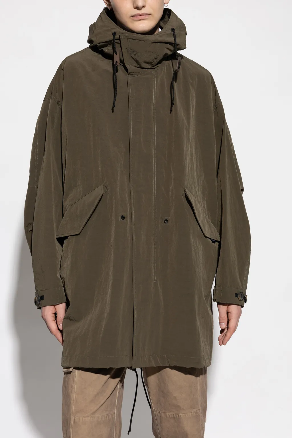 Logo Tag Drawstring Hooded Parka