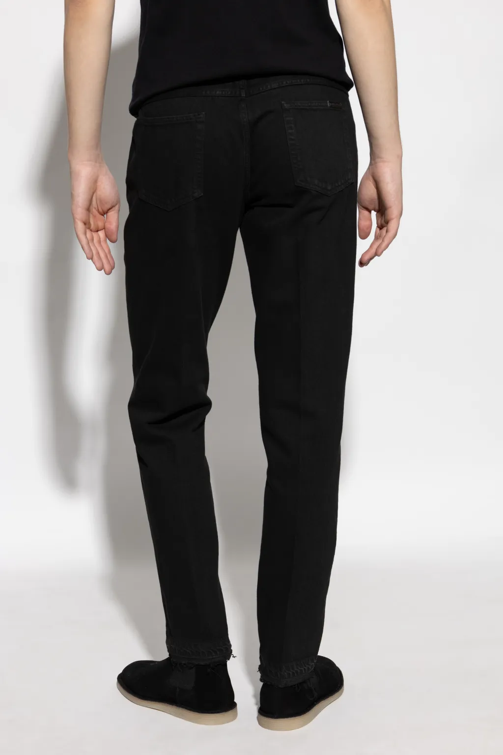 Frayed Hem Slim Fit Jeans