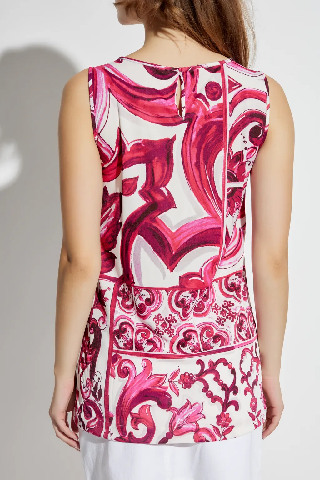 Majolica Patterned Sleeveless Top