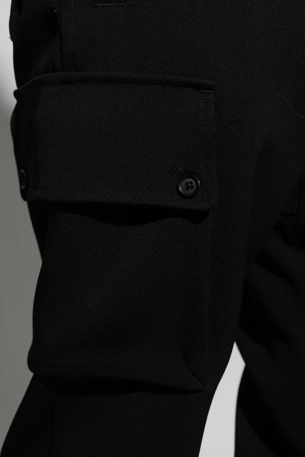 Logo-Patch Tapered Leg Cargo Trousers