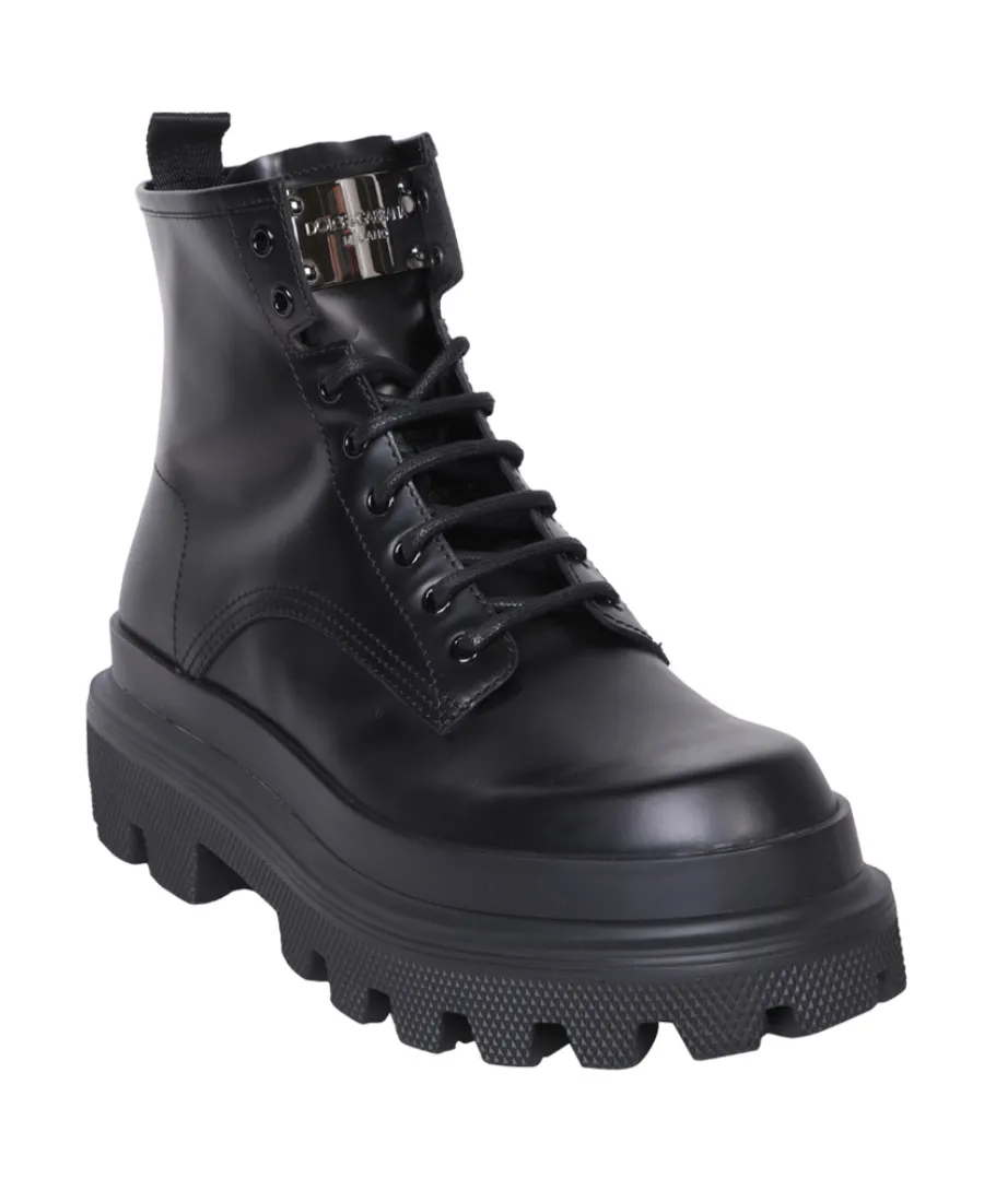 Lace-Up Chunky Boots