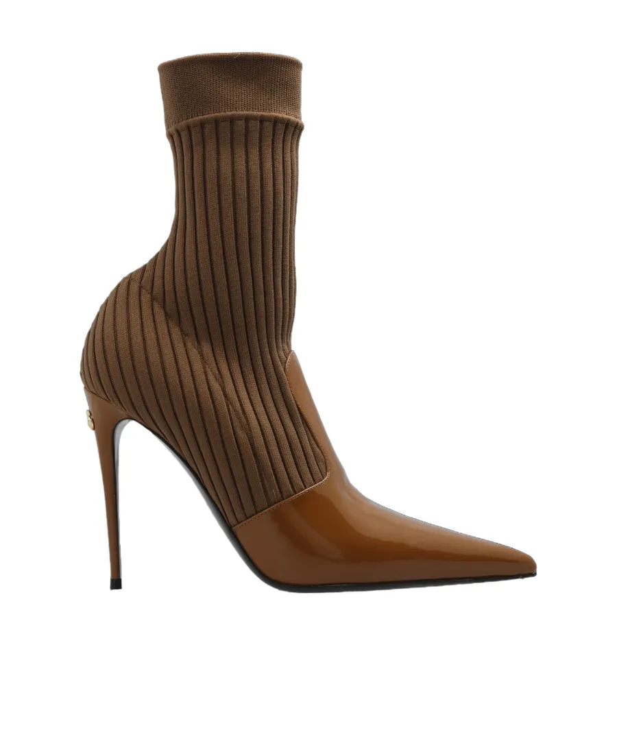 Pointed-Toe Heeled Boots