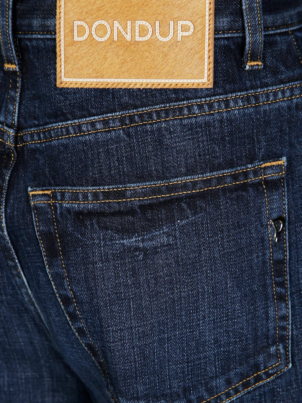 Straight Jeans