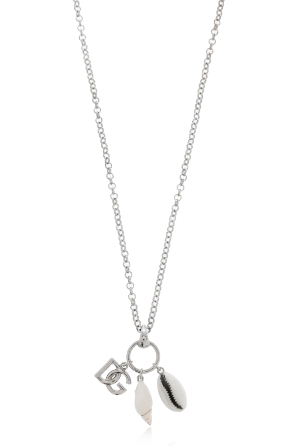 Pendant Detailed Necklace
