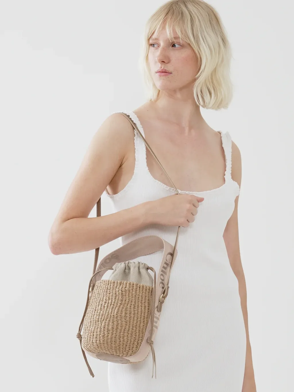 Woody Drawstring Small Basket Bag