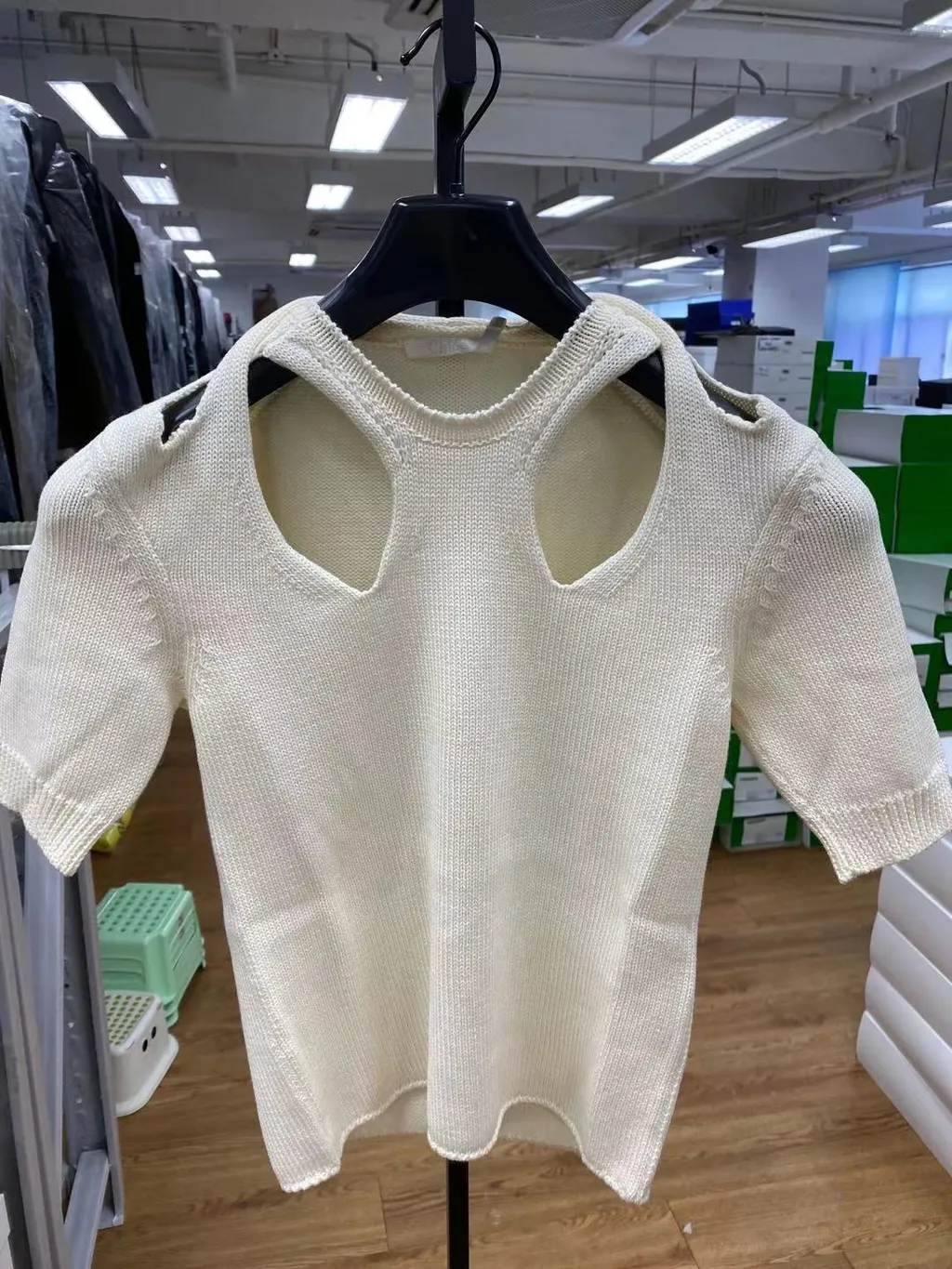 Hollowed-Out Collar Middle Sleeve Pullover