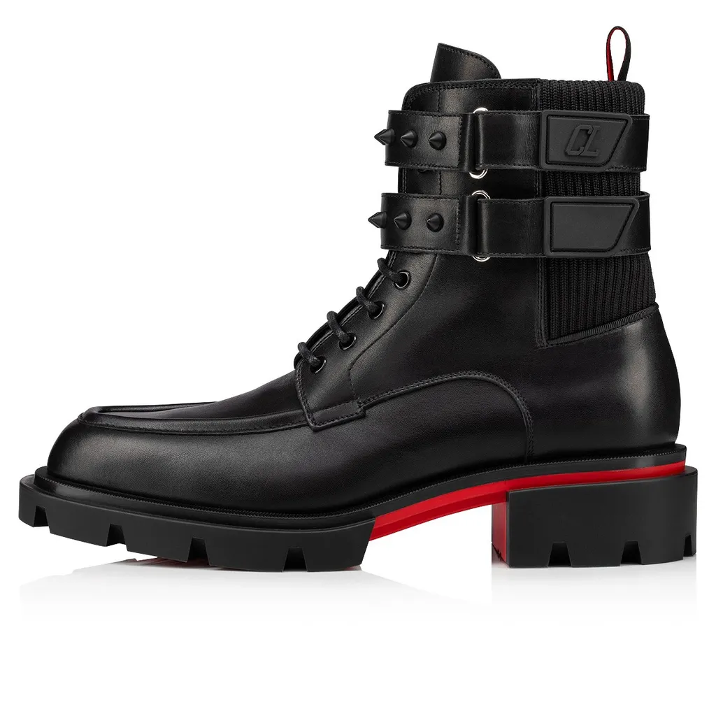 Logo Boots