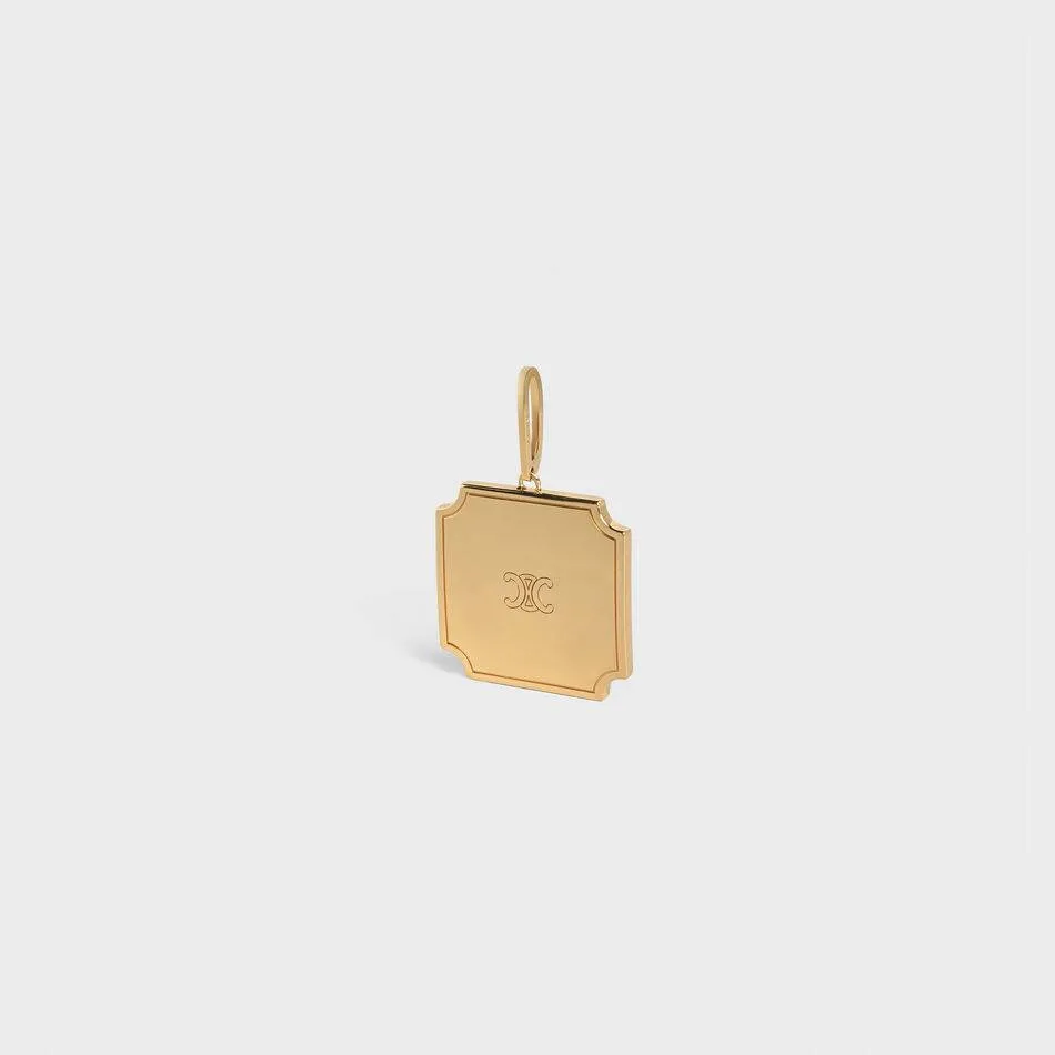 Separables Triomphe Plate Pendant In Brass With Gold Finish