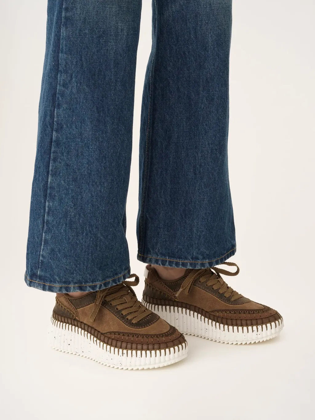 Nama Sneakers
