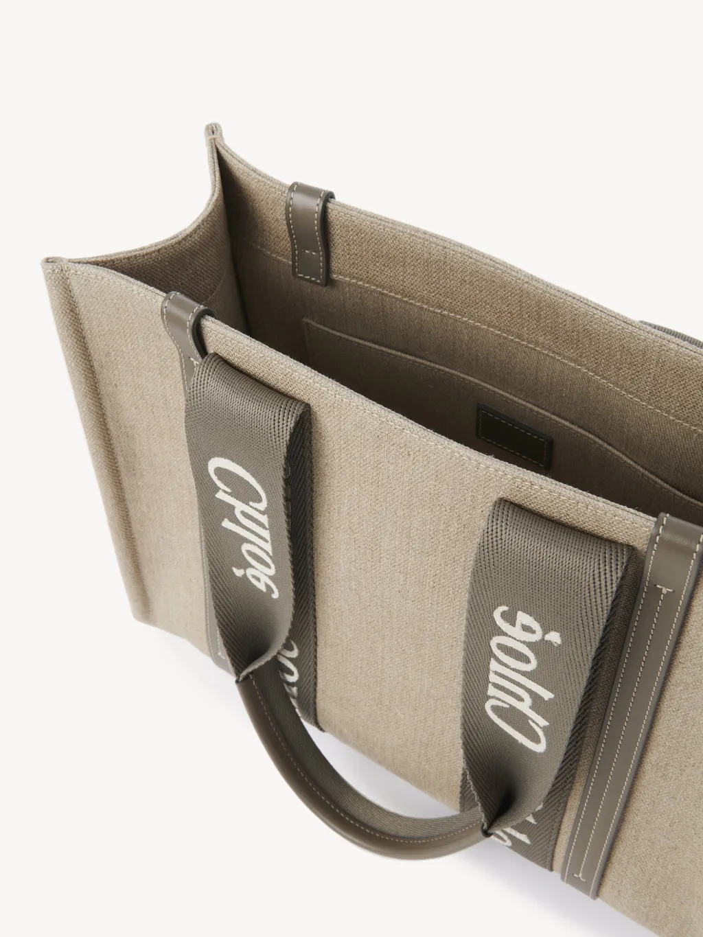 Woody Medium Tote Bag