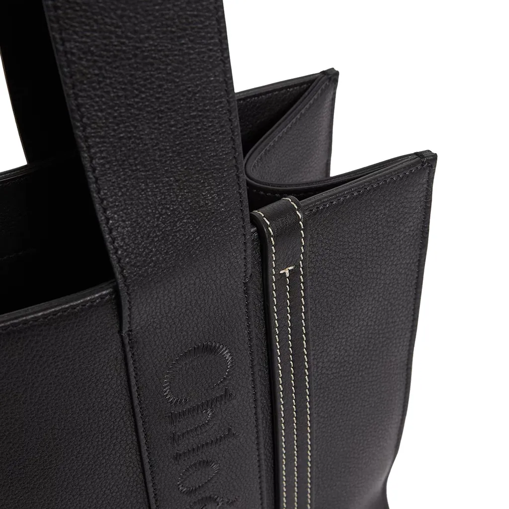 Woody Medium Leather Tote