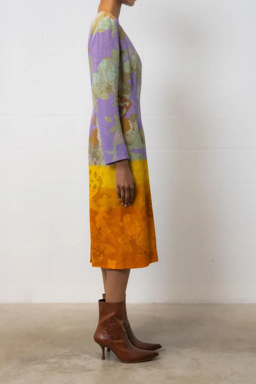 Round-Collar Long-Sleeved Dress
