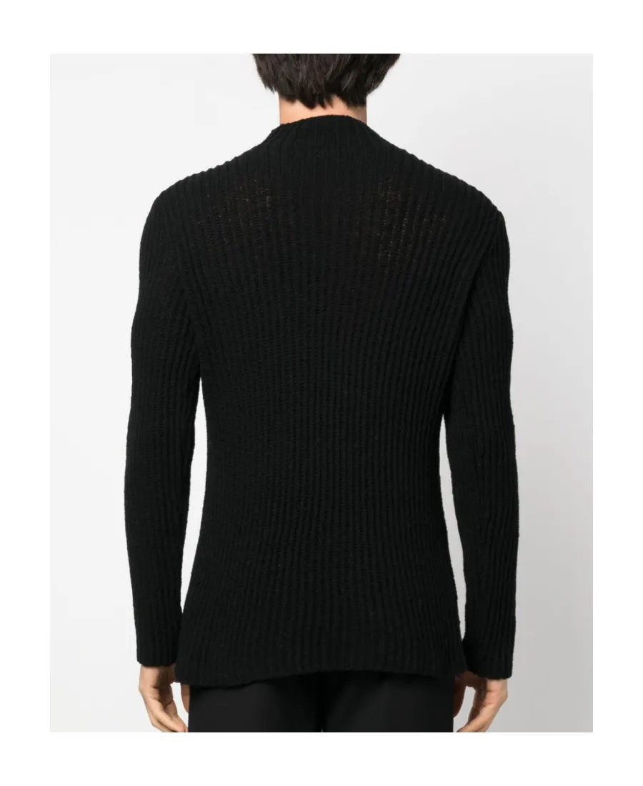 Round Neck Long-Sleeved Sweater