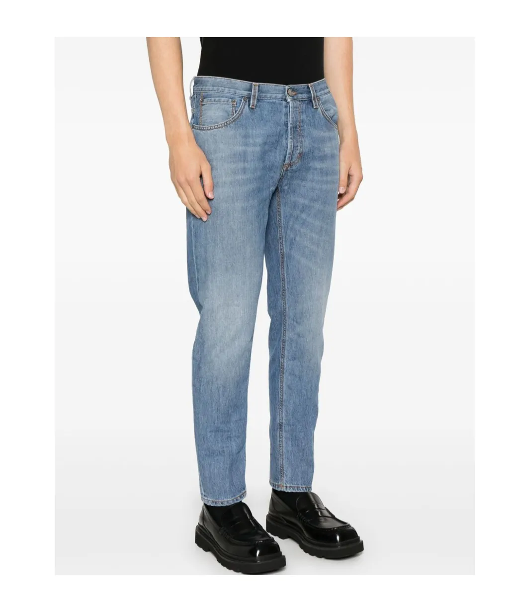 Belt-Loop Jeans