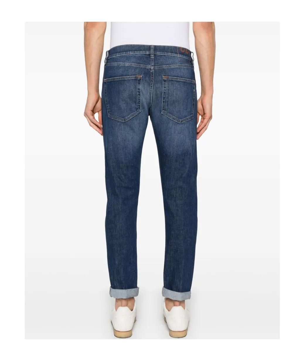 Belt-Loop Jeans