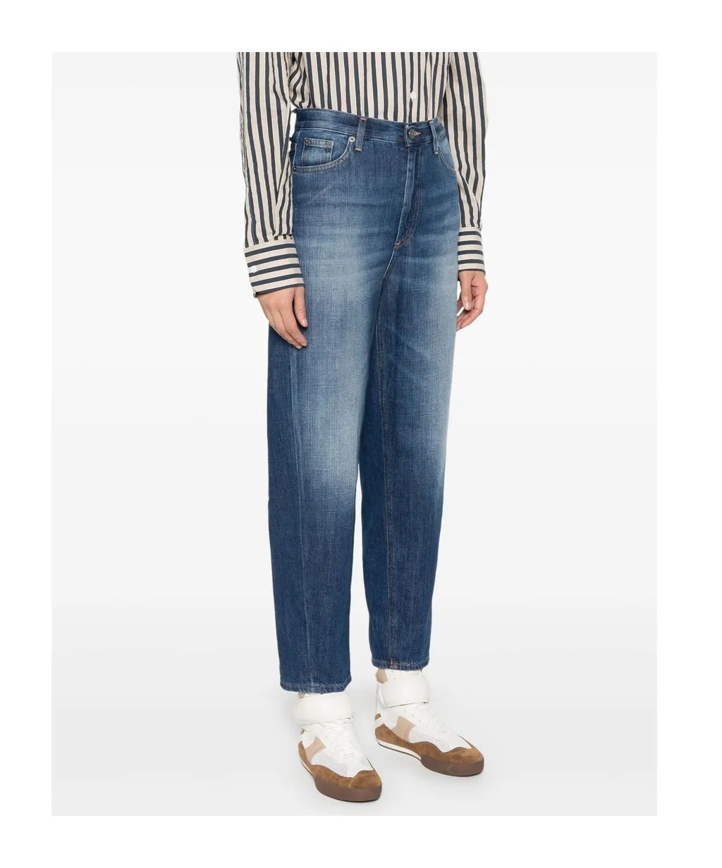 Belt-Loop Jeans