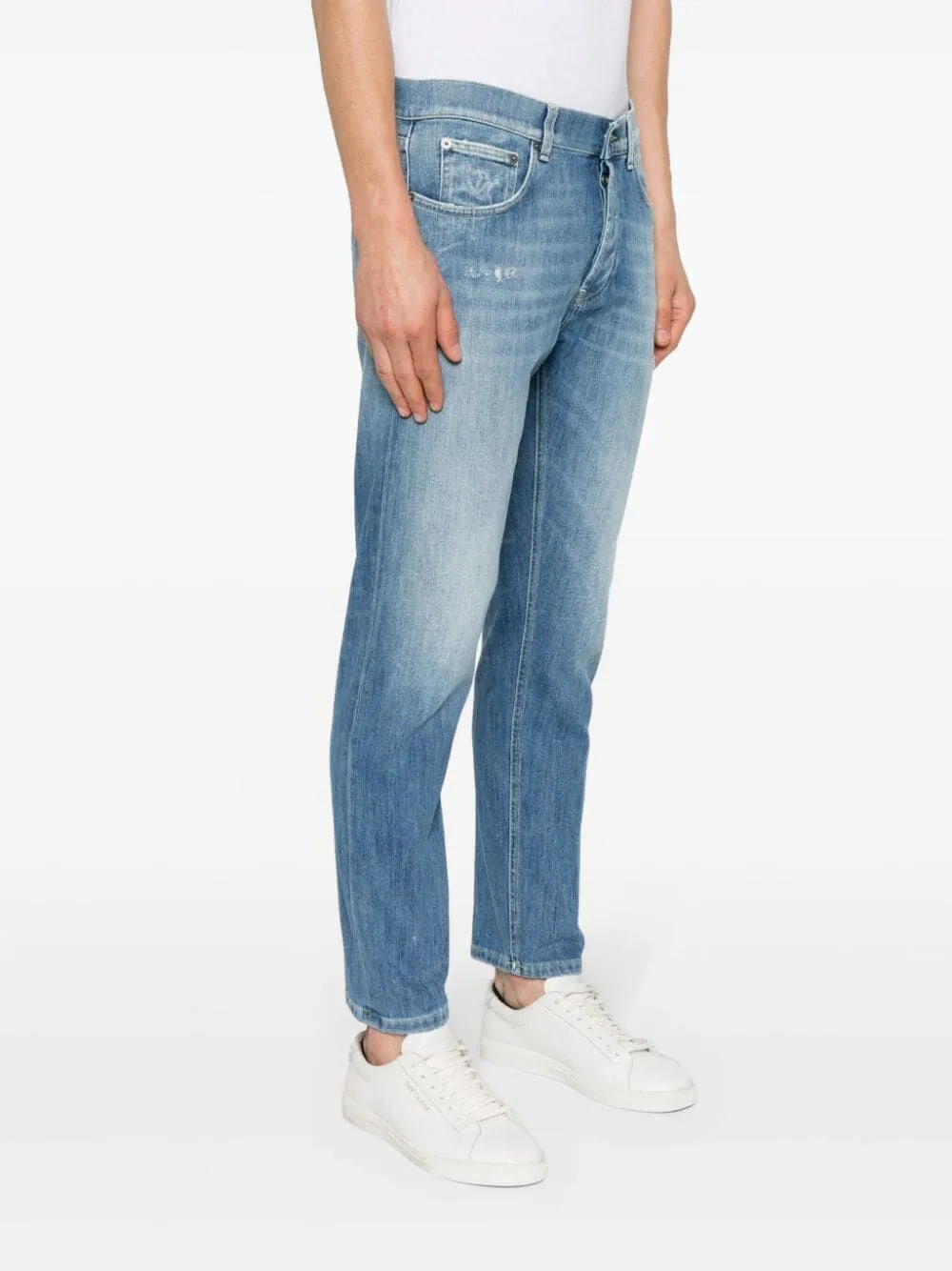 Dian Logo-Plaque Distressed Jeans