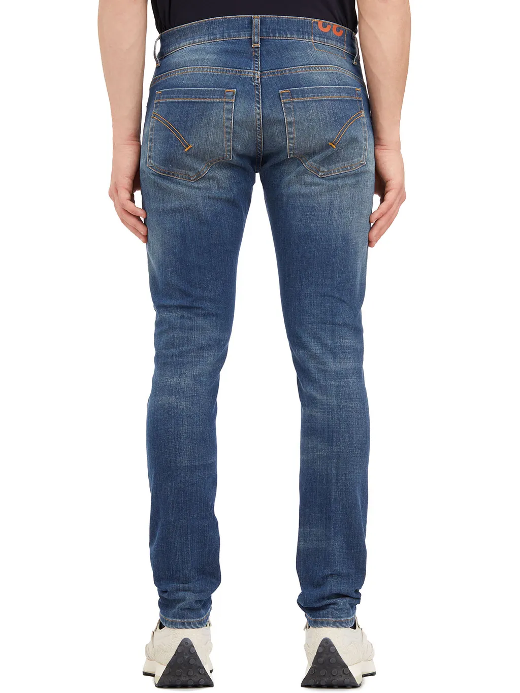 Belt-Loop Jeans
