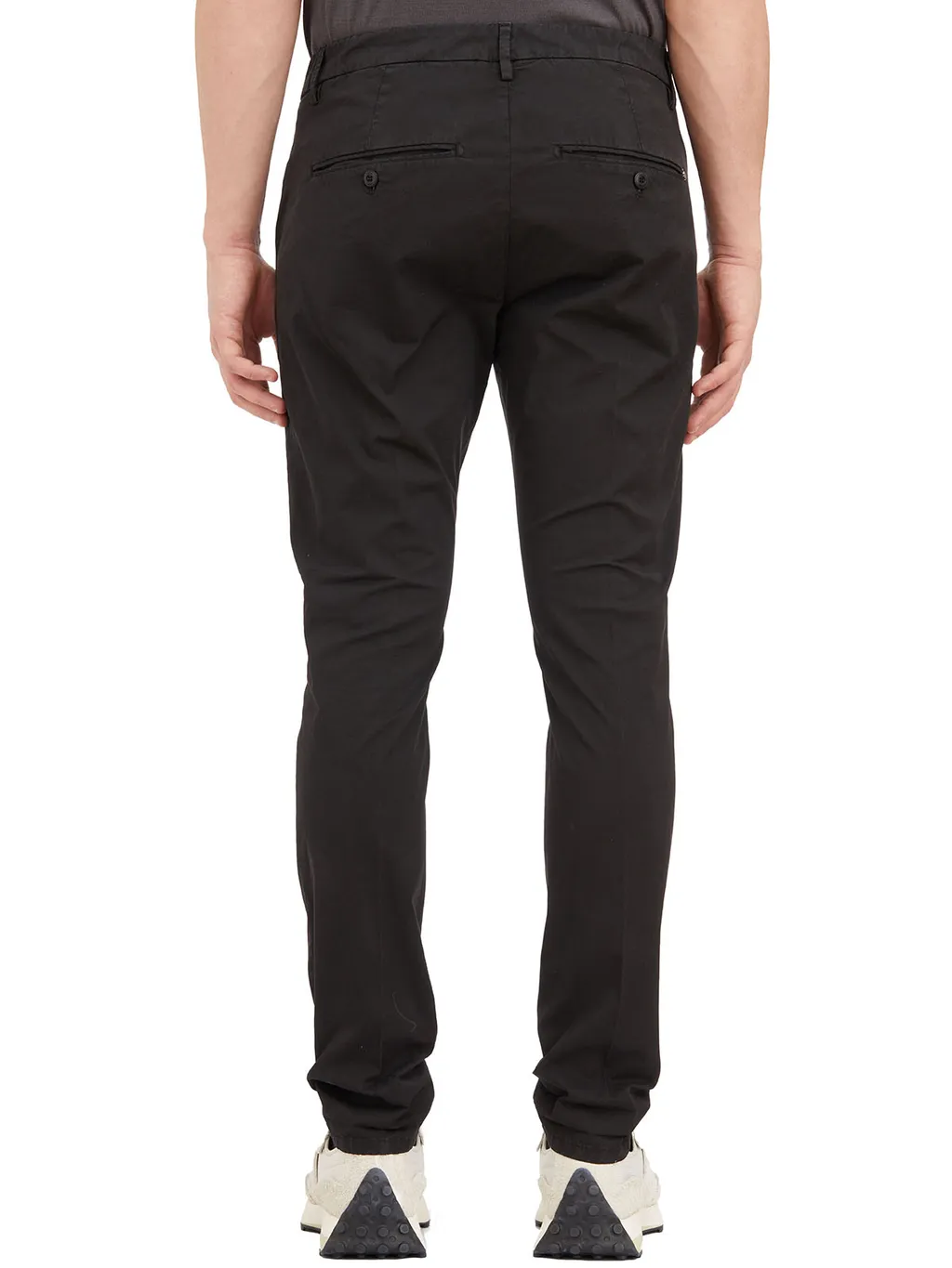 Belt-Loop Jeans