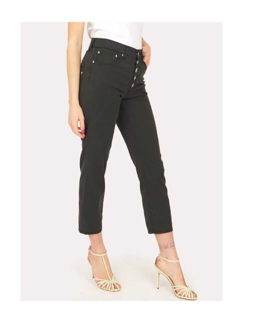 Logo-Patch Cropped Straight-Leg Jeans