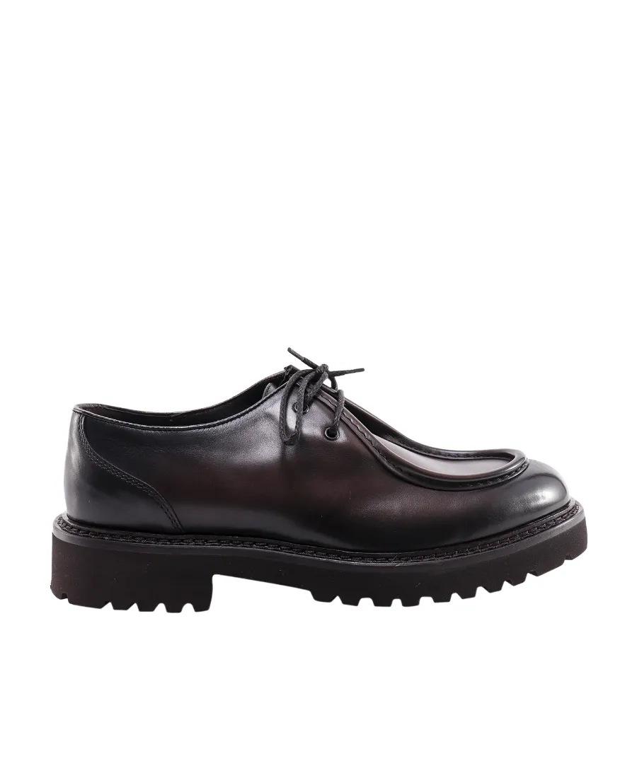 Two-Hole Round-Toe Lace-Up Shoes