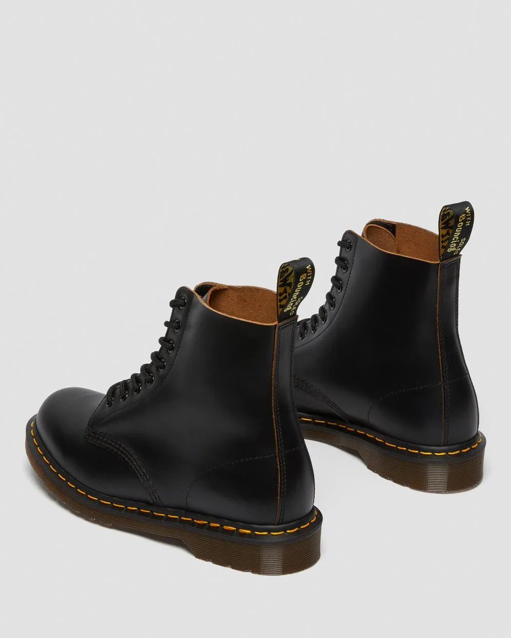 1460 Vintage Round-Toe Combat Boots