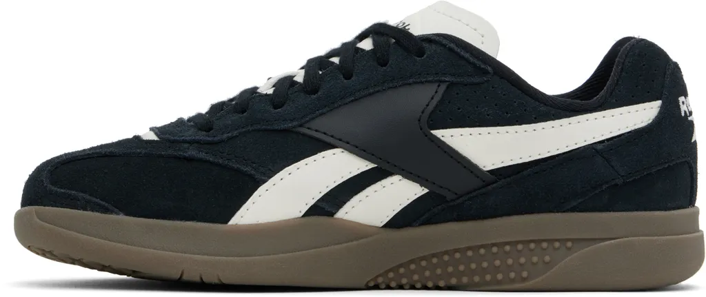 Round Toe Low-Top Sneakers