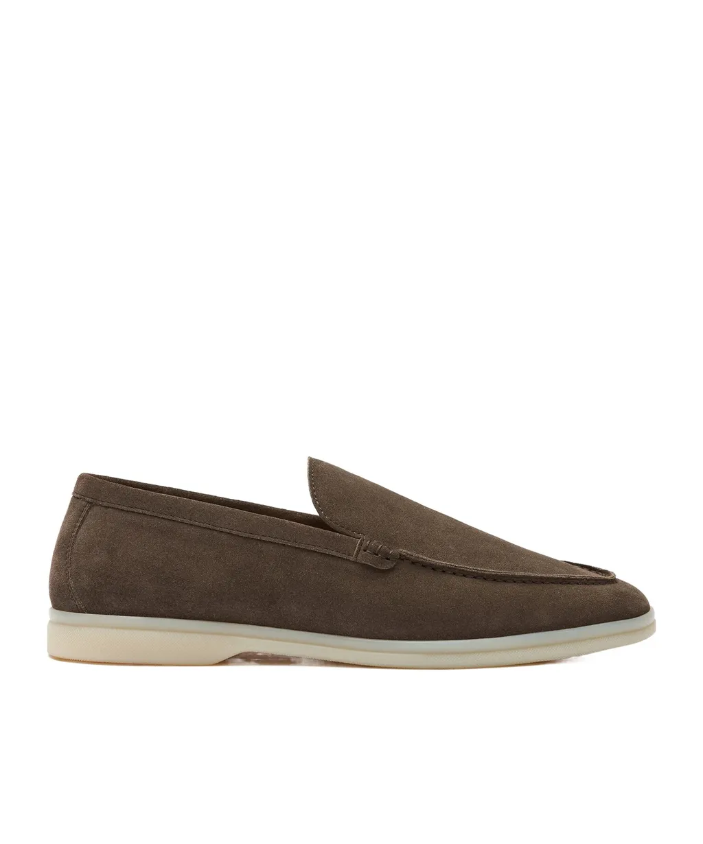 Ludovico Round-Toe Slip-On Loafers
