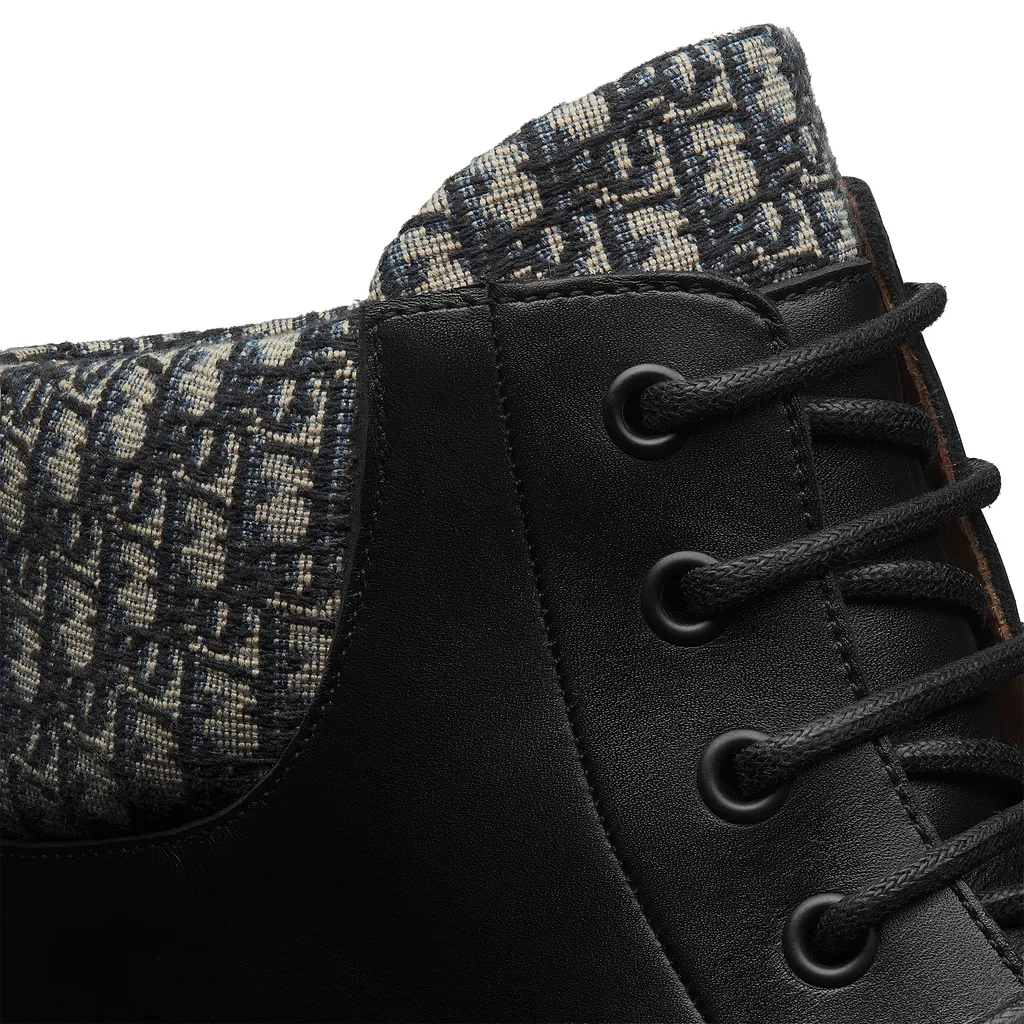 Explorer Iii Ankle Boot