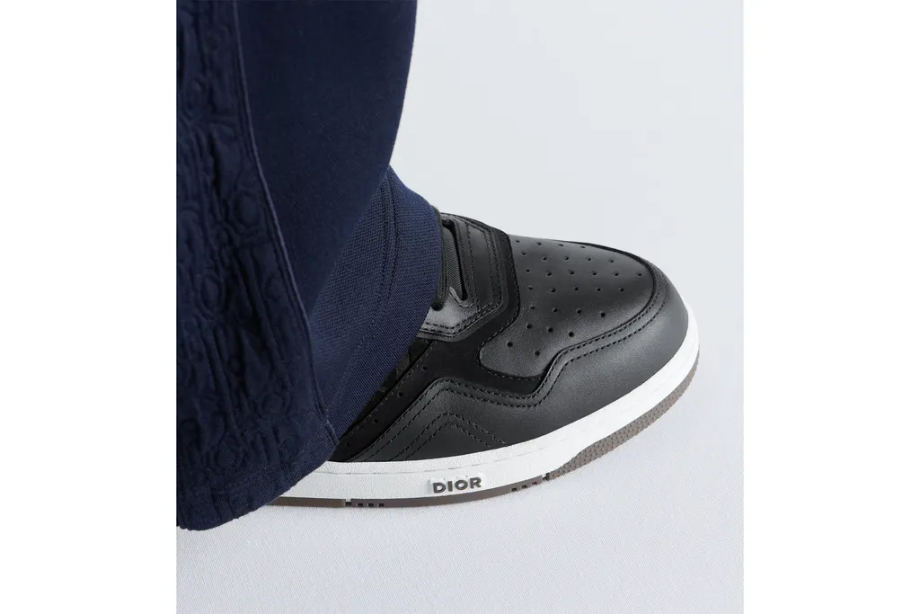 B27 Uptown Low-Top Sneaker