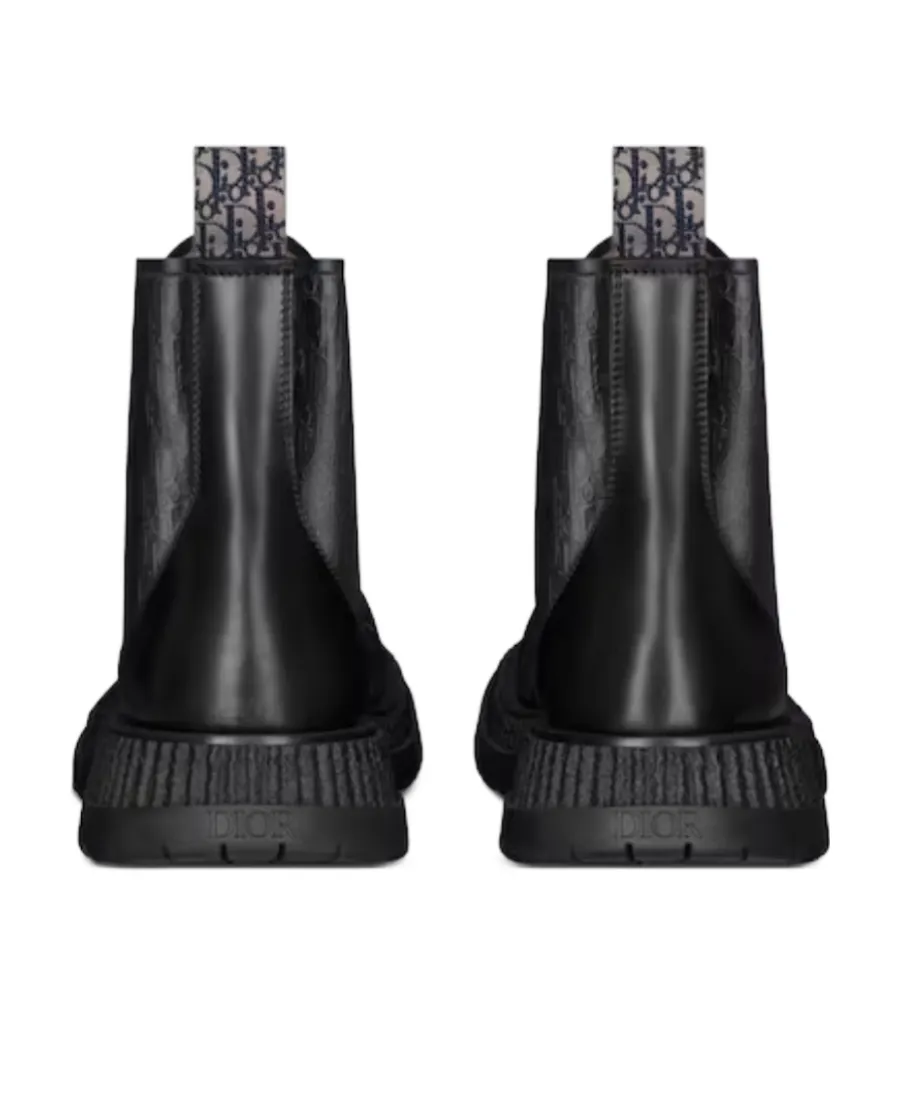 Oblique Printed Round-Toe Boots