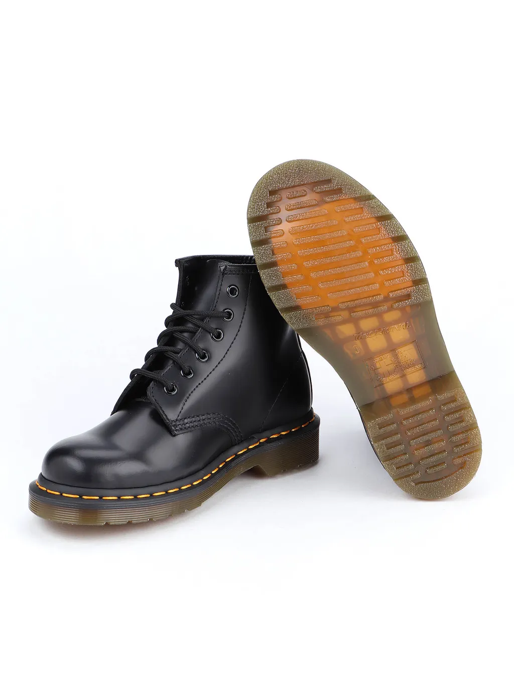 101 Lace-Up Boots