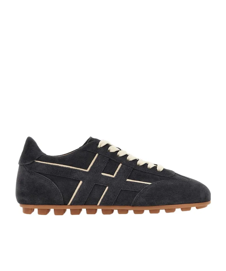 Olympia Sneakers