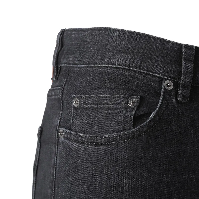 Roccia Straight-Leg Slim-Fit Jeans