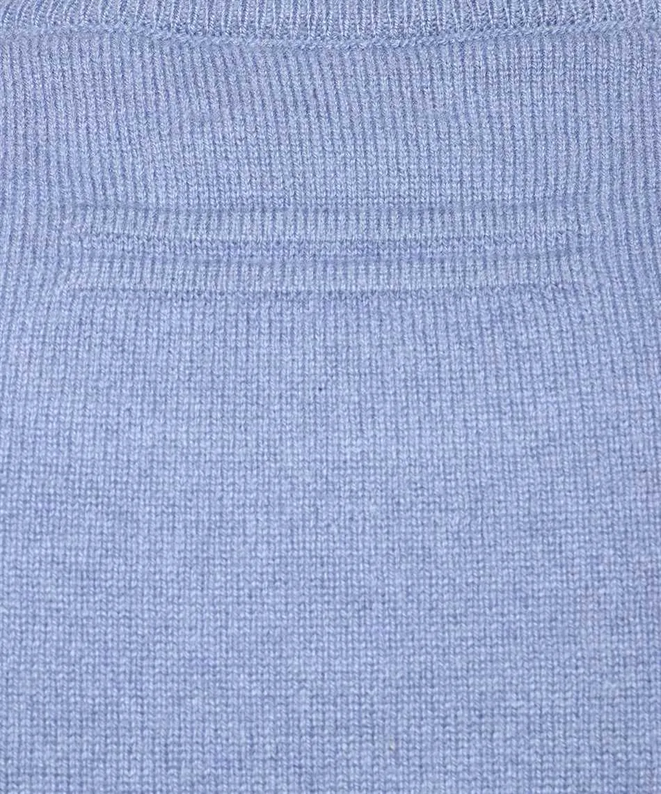 Round-Neck Long-Sleeved Sweater