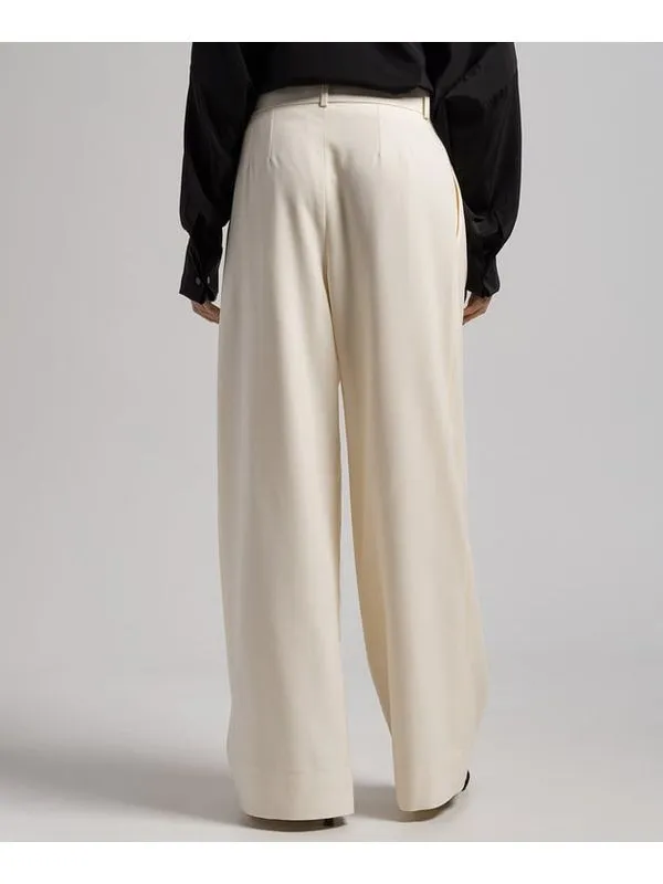 Ruffled Detail Casual Pants