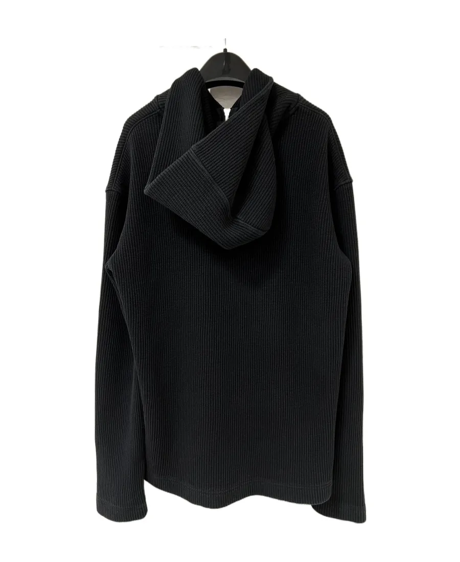 Long-Sleeved Zipper Sweater
