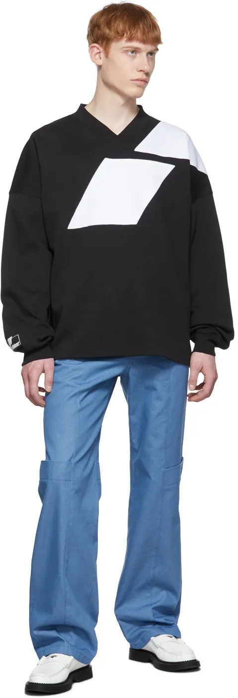 V-Collar Long-Sleeved T-Shirt