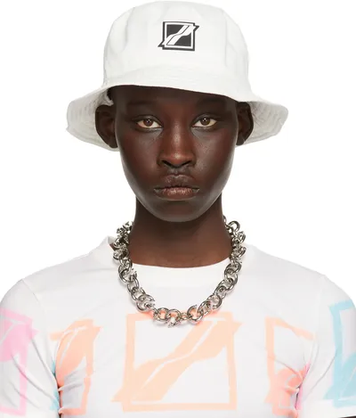 Logo Hat
