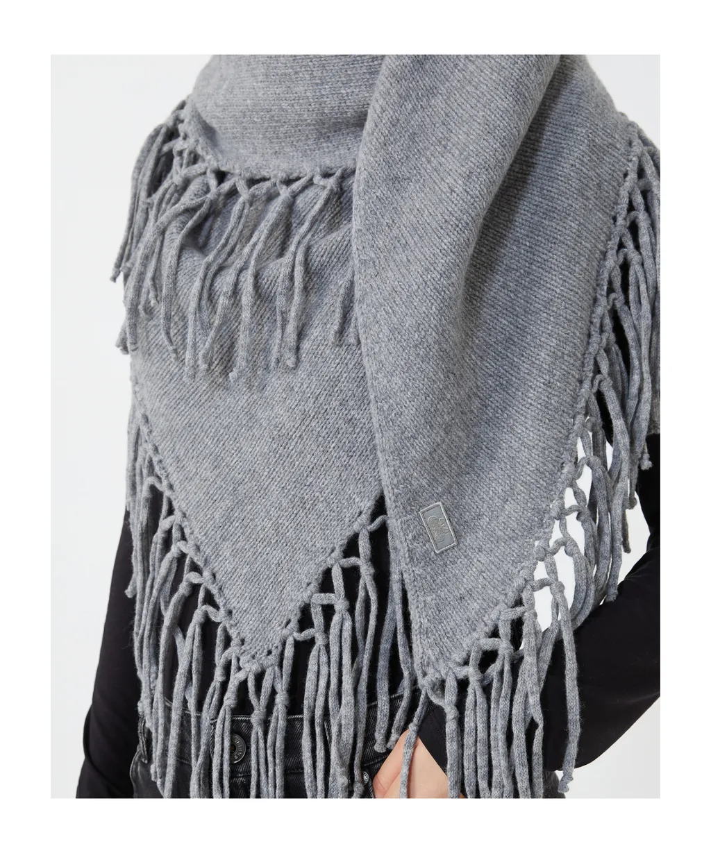 Wool Shawl With Fringes